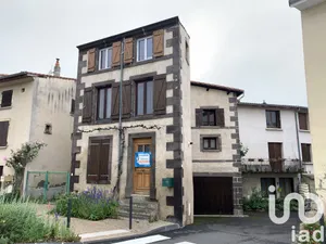 Maison de ville à Chauriat (63117)