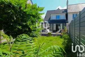 House at Saint-Malo (35400)