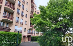 Apartment at Gennevilliers (92230)