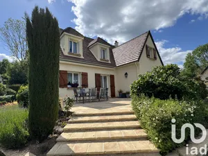 Maison à Viarmes (95270)