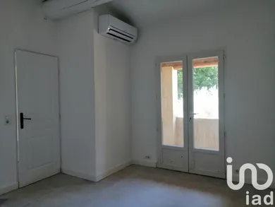Apartment at Cabrières-d'Avignon (84220) — 9/13