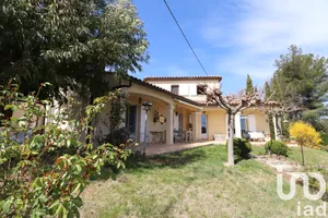 House at Montmeyan (83670)