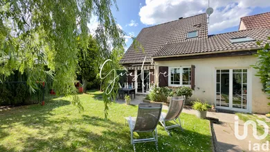 House at Saint-Mard (77230)