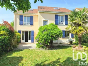 House at Nozay (91620)
