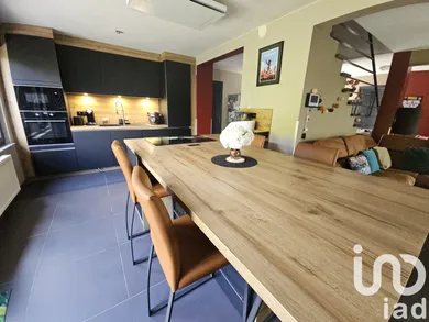 Architectural house at Leval (59620)