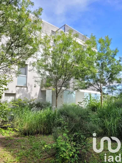 Apartment at Villenave-d'Ornon (33140)