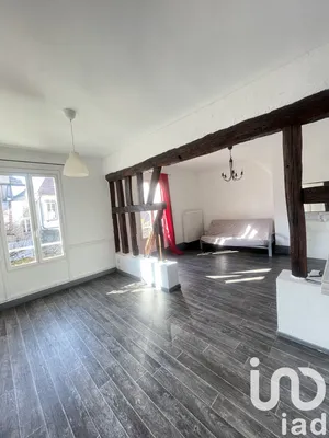 Immeuble à Sens (89100)