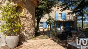 Maison à Saint-Maximin-la-Sainte-Baume (83470)
