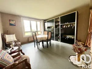 Apartment at Drancy (93700)