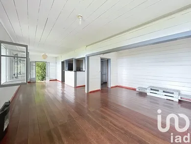 Domaine à Le Brulé (97400)