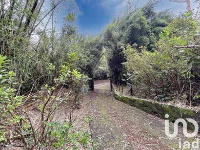 Land in Saint-Denis (97400)