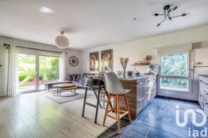 Apartment at Chessy (77700)