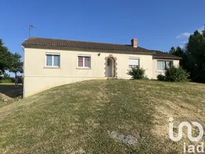 Maison traditionnelle à Lys-Haut-Layon (49310)