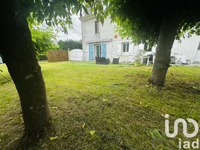 House at Laruscade (33620) — 7/10