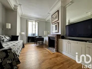 Studio à Paris (75007)