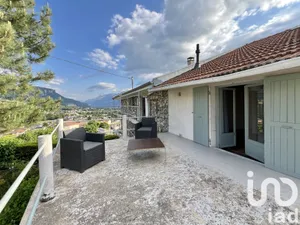 Village house at Coublevie (38500)