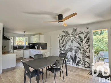 Maison à Salles (33770)