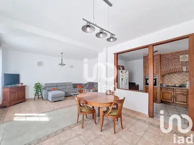 Maison à Forges-les-Eaux (76440)