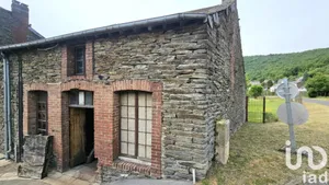 Maison de village à Les Hautes-Rivières (08800)