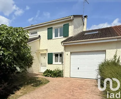 Maison traditionnelle à Soisy-sur-Seine (91450)