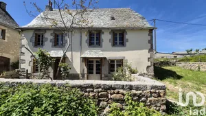 Maison à Entraygues-sur-Truyère (12140)