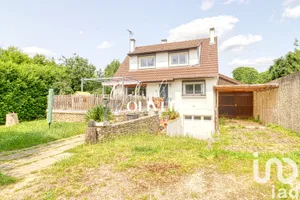 House at Bouffémont (95570)