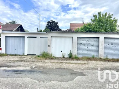 Garage à Bourgoin-Jallieu (38300)