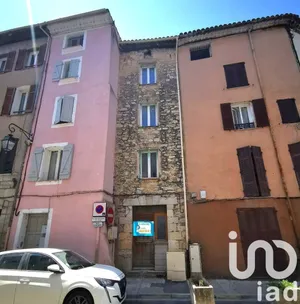 Maison de village à Trans-en-Provence (83720)