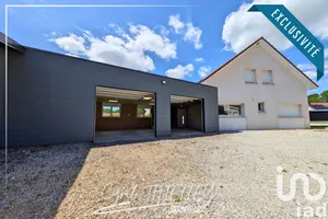 Maison à Devecey (25870)