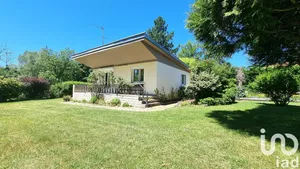 Maison traditionnelle à Messimy-sur-Saône (01480)