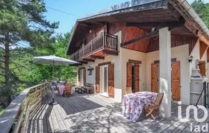 House at Andon (06750)