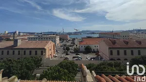 Studio à Toulon (83000)