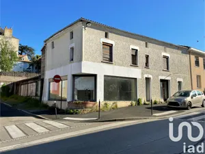 Immeuble à Lys-Haut-Layon (49310)