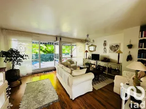 Maison à Saint-Julien-les-Villas (10800)