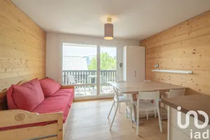 Apartment at HUEZ (38750)