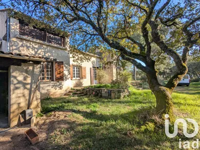 Maison de campagne à Gordes (84220)