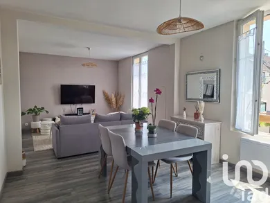 Apartment at Morigny-Champigny (91150)