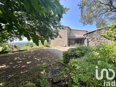 Maison de campagne à Sanilhac (07110)
