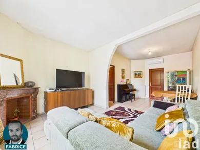 House in Maisons-Alfort (94700)