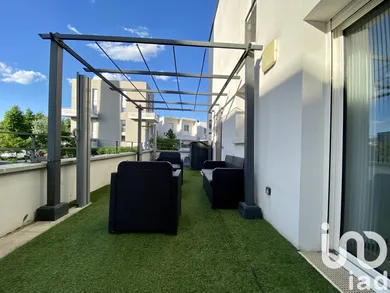 Apartment at Stains (93240)