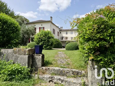 Maison de village à Montcaret (24230)