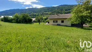 Terrain à bâtir à Allevard (38580)
