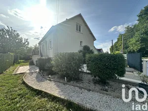 House at Notre-Dame-d'Oé (37390)