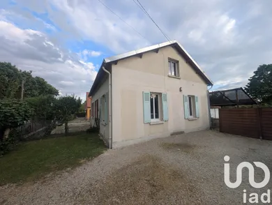 House at Fontaine-les-Grès (10280)