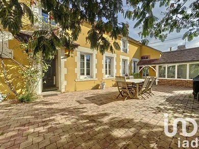 Mansion at Appoigny (89380)