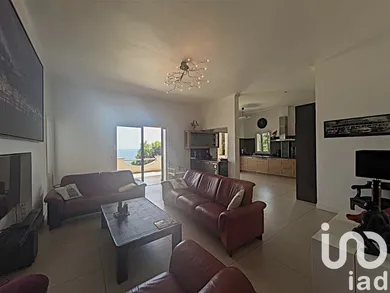 Apartment in Théoule-sur-Mer (06590)