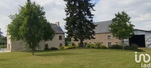 House at commer (53470)