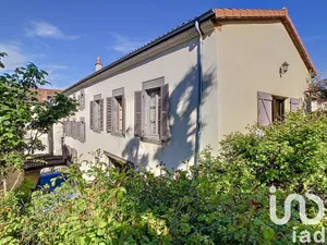 Village house in Cunlhat (63590)