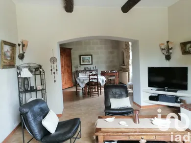 House at Althen-des-Paluds (84210)