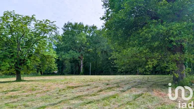 Building plot in Montendre (17130)